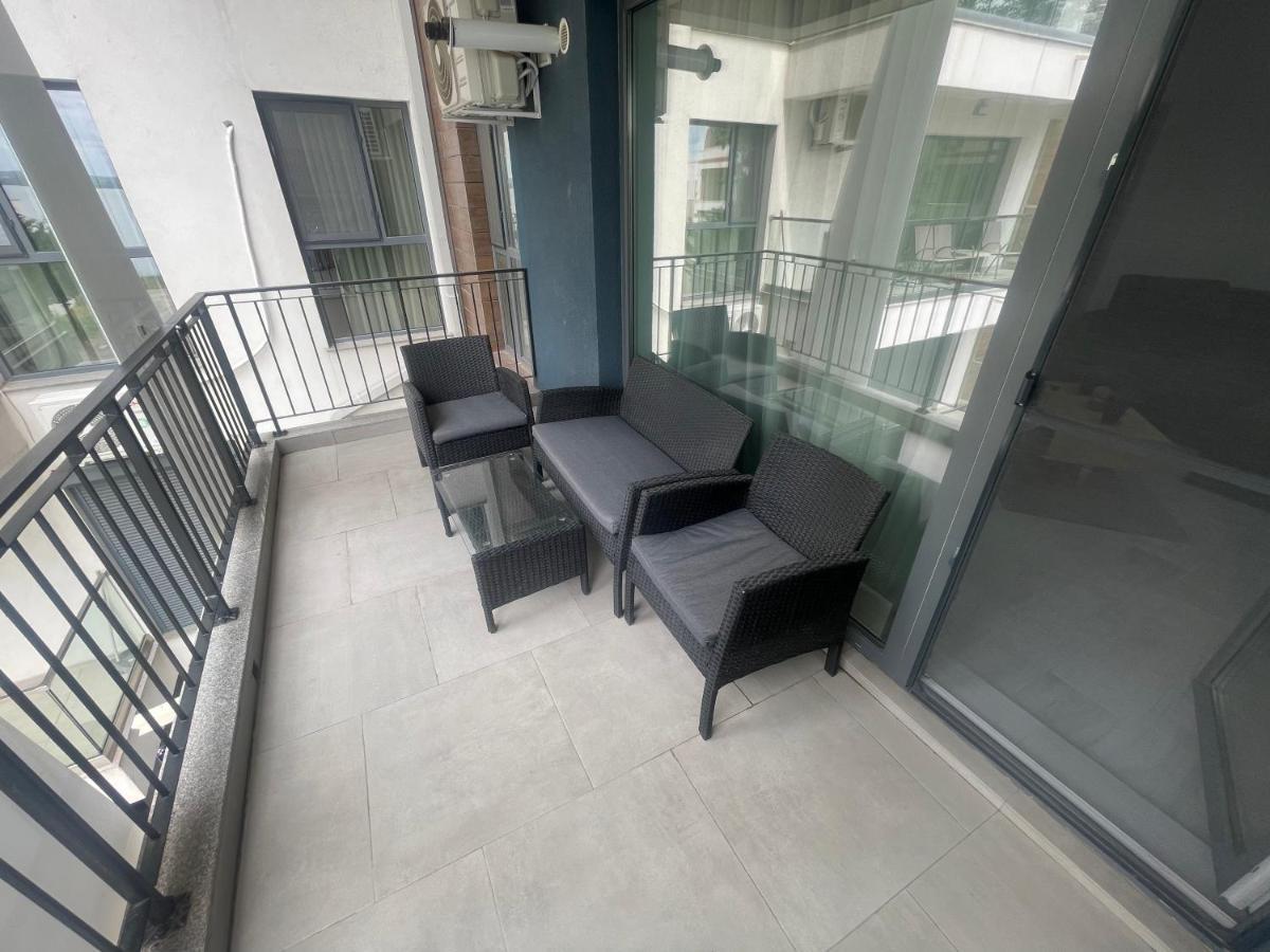 Velier Holiday Apartments Mamaia Exterior foto